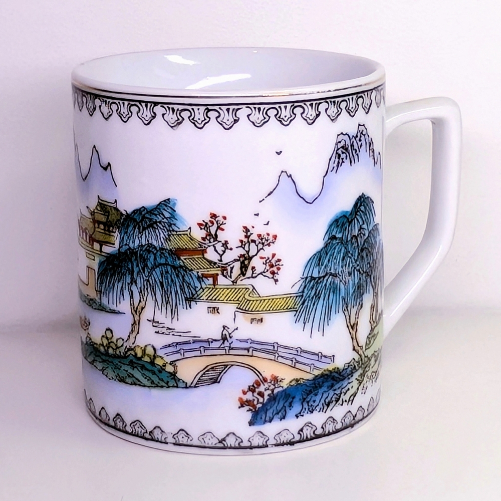 Vintage Hand Painted Chinese Import Porcelain Mug
